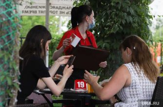 губернатор Дмитрий Махонин