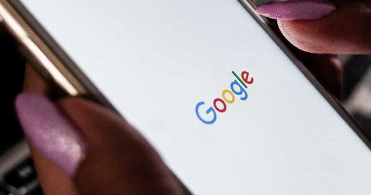 Назван способ избавиться от слежки Google за iPhone