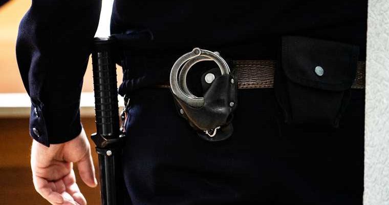 адвокат Сафаралеев избиение следственный комитет полиция ХМАО