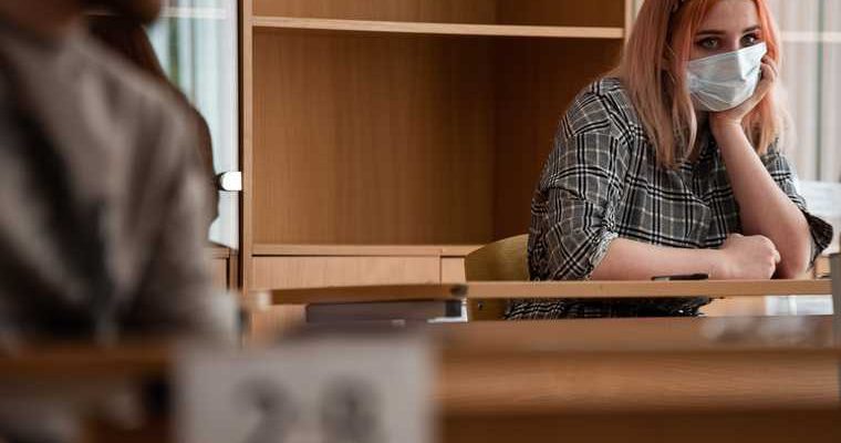 одиннадцатиклассники