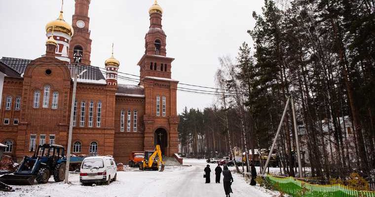 Эксперт предрек судьбу монастырю Сергия после смены митрополита