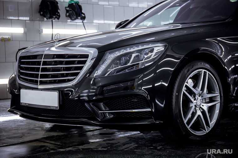 Дмитрий Захарченко арест автомобиль Mercedes S-класса штрафы гражданская жена Захарченко Марина Семынина штрафы налоги автомобиль