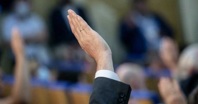 Минздрав РФ согласование кандидатов на должность ректора ПГФА